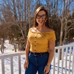 Meet your Posher, Kelly